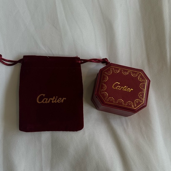 ring - Picture 1 of 3